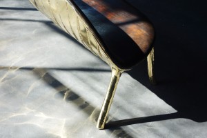 <a href=https://www.galeriegosserez.com/gosserez/artistes/loellmann-valentin.html>Valentin Loellmann </a> - Brass - Sofa
